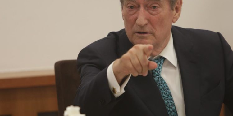 ‘Non grata’ në SHBA/ Berisha s’ka ndërmend të dorëzojë mandatin: Do ta dyfishoj!