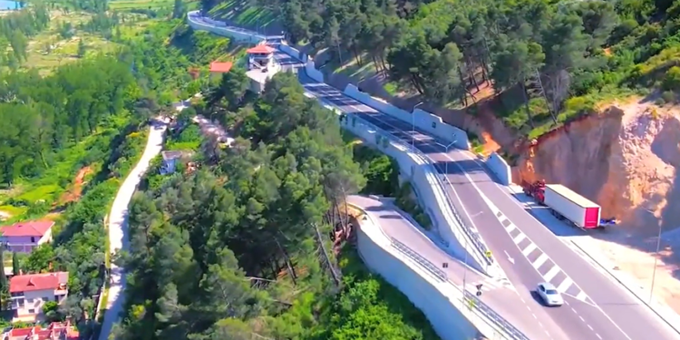 Rama poston videon: E bukura e rrugës për Tepelenë