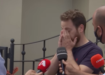 Ngjarja që shokoi Greqinë, flet i përlotur bashkëshorti i 20-vjeçares: Mësova se ajo nuk jetonte pasi më liroi policia (VIDEO)