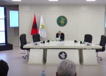 KQZ miraton rezultatin e zgjedhjeve edhe për 11 qarqe, ja cilët janë deputetët