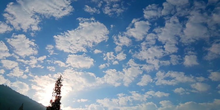 moti, java, parashikimi, temperaturat