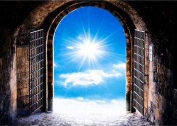 Si mund të mbroni veten nga Covid-19? 5 gjëra që duhet të mbani mend