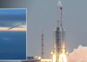 Mbetjet e raketës kineze bien në Oqeanin Indian (Video)