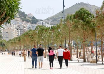 Investimi drejt fundit, shihni si duket lungomare e Sarandës (FOTO)