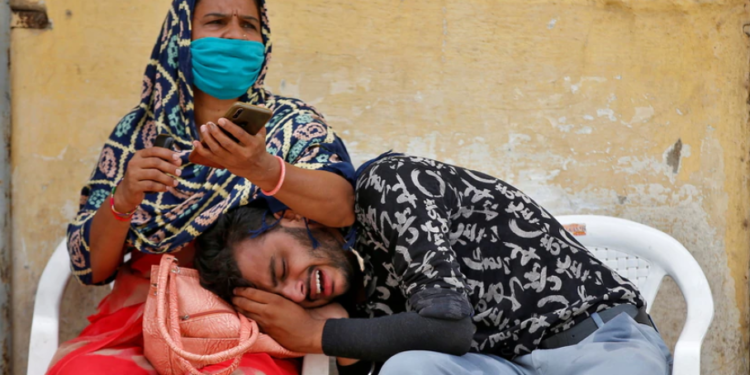 AstraZeneca cakton 1 milionë dollarë ndihmë humanitare për Indinë