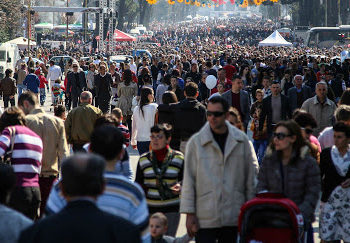Raporti i frikshëm për popullsinë në Shqipëri, pakësohet numri i përgjithshëm, Kukësi dhe Gjirokastra qarqet me më pak banorë
