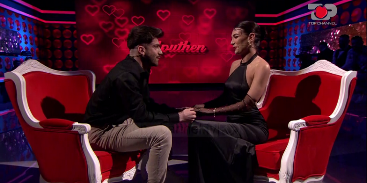 “Përputhen”, Ola i thotë “PO” Muratit: Bëj gati valixhen, do ikim në Turqi të takosh familjen!