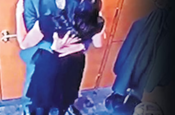 ‘Mat’ me këshilltaren e tij, dalin të tjera pamje të ministrit (VIDEO)