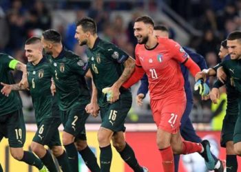 10 futbollistët që do të synojnë të lënë shenjë në Europian