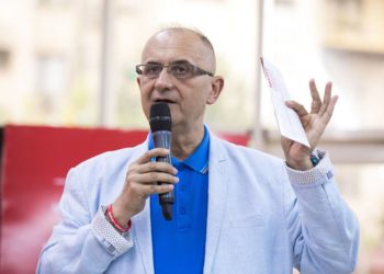 Petrit Vasili: Këta janë derra, ky vend po shkon në kaos nga delenxhinjtë. Shqipëria e para në botë për korrupsion, drogë dhe fëlliqësira për faj të Ramës