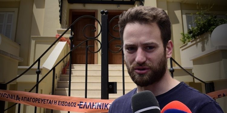 Greqia në shok/ Policia dyshoi që në momentin e parë për pilotin, ja çfarë bëri një oficer gjatë marrjes në pyetje