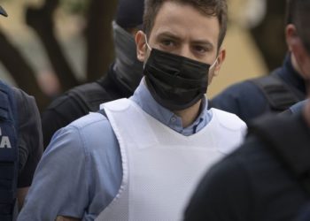 Ngjarja që shokoi Greqinë, piloti kërkon falje: Nuk e kisha paramenduar atë që ndodhi