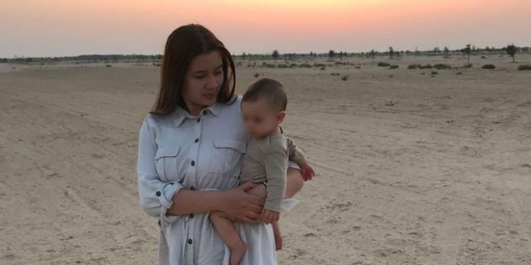 Gjykata greke vendos sot për kujdestarinë e vajzës 11-muajshe të Caroline