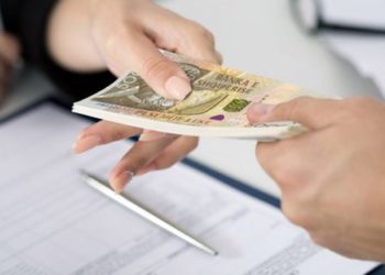 Shqiptarët të parafundit në Europë për nivelin e pagave, paraja qarkullon në duart e një grupi të vogël njerëzish