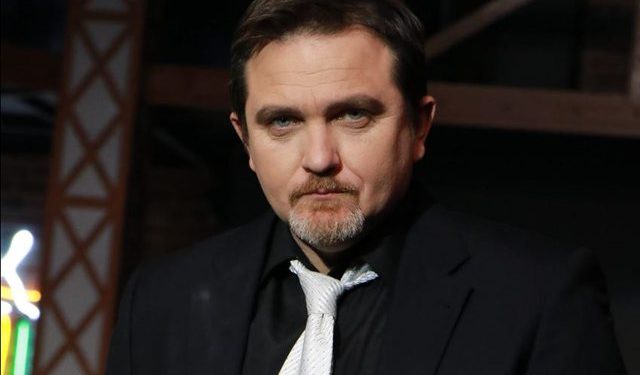 Fjala ‘nënë’ të zëvëndësohet me ‘prind’, Jul Deda përfshihet në debat: Çdo tentativë e palaçove dhe e letyrave…