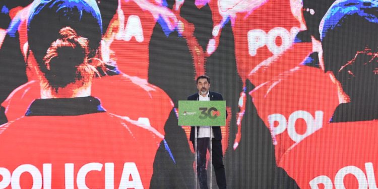 Ministri Çuçi paralajmëron: Në Shqipëri do të vijnë dronët super inteligjentë për kontrollin e territorit. Iku koha kur policët shtynin makinat që nuk ndizeshin