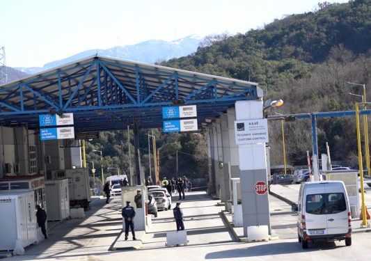 Lajm i mirë/ Greqia vendos hapjen e kufijve për vizitorët shqiptarë, duke nisur nga kjo datë