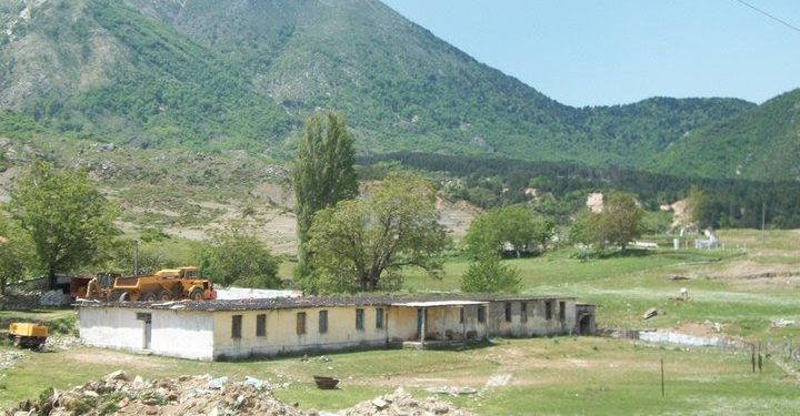 Ndërtimet pa leje në Tepelenë, procedohen 3 persona