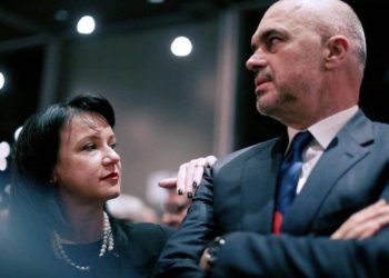 Linda Rama s’është Zonja e parë, por e para Zonjë…