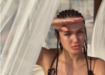 Prezantuesja që ka “çmendur” edhe Spartak Ngjelën, ja çfarë i komenton në FB (FOTO)