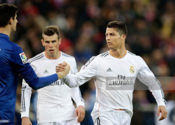 Përballje titanësh, Courtois paralajmëron Ronaldon: Të kam studiuar, të njoh mirë