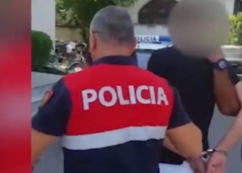 Emrat/ Shpallen dënimet për grupin që trafikonte drogë nga Saranda në Greqi