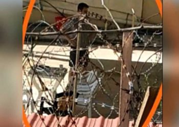 Ngjarja që shokoi Greqinë, del foto e pilotit prapa hekurave në Korydallo