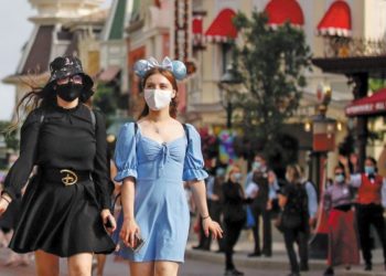 BE i trembet kërcënimit të mutacionit Delta