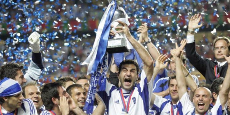 EURO 2004, kur Greqia shokoi botën