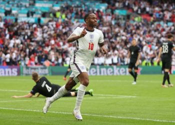 2-0: Anglia në çerekfinale, Sterling dhe Kane gjunjëzojnë Gjermaninë