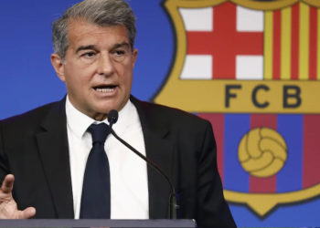 Humbi Wijnaldum, Barcelona vihet në lëvizje për 90 milionëshin