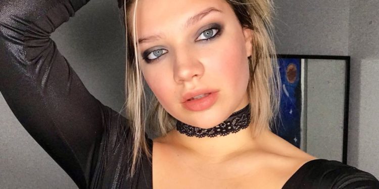 Rrëfimi i vajzës ruse që u dashurua me shqiptarin: Pse braktisa Kanadanë për Shqipërinë (FOTO)