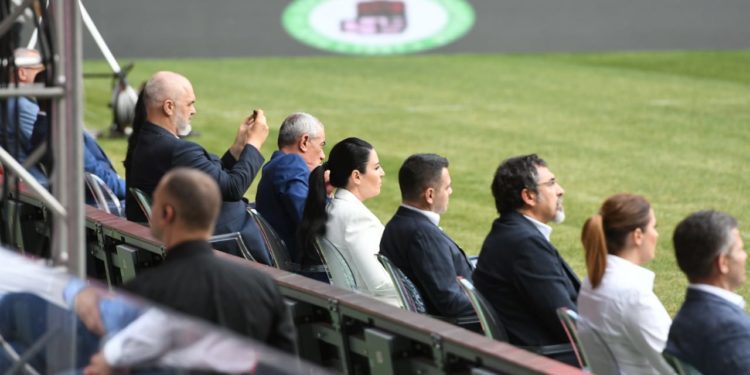 PS cakton datën për Kongresin, çfarë pritet?