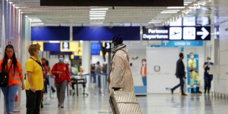 Italia mbyll kufirin me Shqipërinë deri më 30 korrik, ja kush lejohet të kalojë