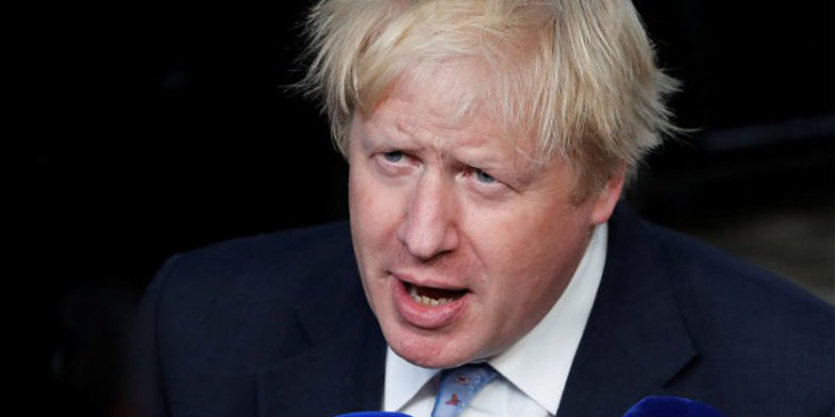 Boris Johnson: Ofrojmë 100 mln vaksina për vendet e varfra, synojmë që brenda 2022 t’i japim fund pandemisë