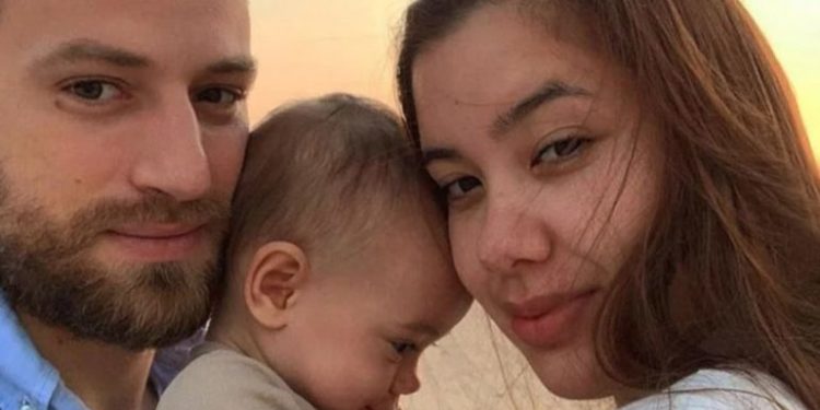 Detaji rrëqethës nga ngjarja që shokoi Greqinë, ja çfarë shkruante bashkëshorti 4 ditë pasi i mori jetën Karolinës