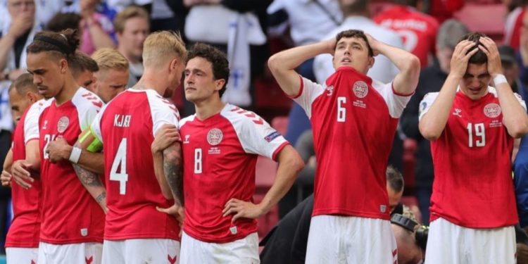 Tronditi botën e futbollit, reagon Eriksen: Dua të kuptoj se çfarë ndodhi, do të rikthehem në stërvitje