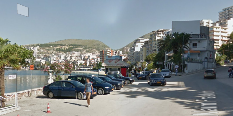 Kreshnik Spahiu: Në cilin vend bregdetar si Saranda, taksistët presin gishtat e dorës me sopata duke bërë sherr për një klient?