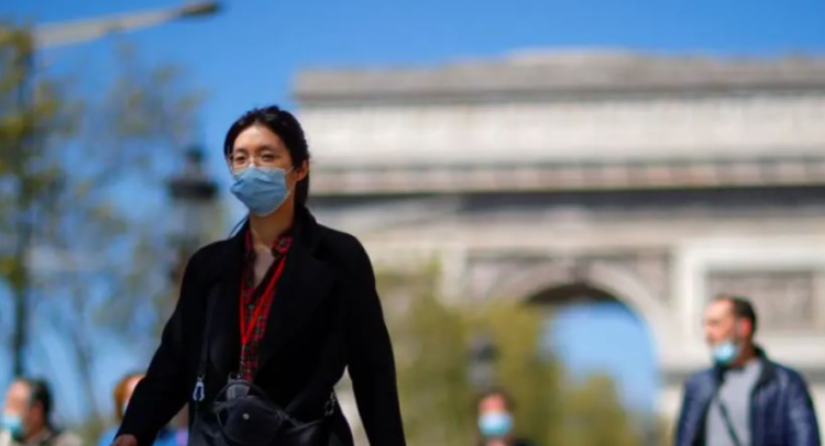 Franca rrezikohet nga një valë e katërt e pandemisë në vjeshtë