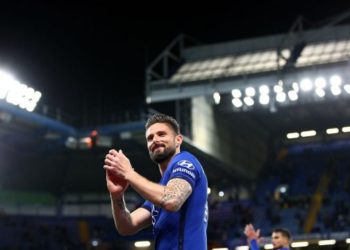 Giroud le të kuptohet se do t’i bashkohet Milanit
