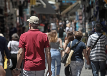 Greqi/ 835 raste të reja me COVID dhe 22 viktima në 24 orët e fundit