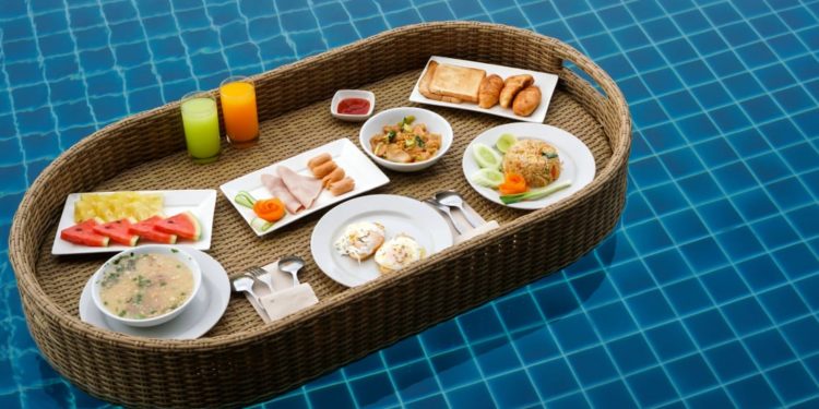 Çfarë janë mëngjeset lundruese, dhe pse janë bërë kaq të popullarizuara?