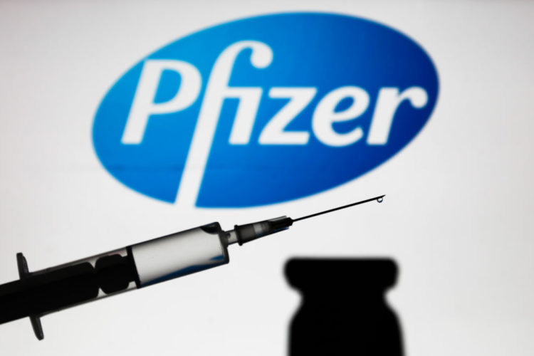 Studimi izraelit: Vaksina Pfizer ka lidhje me një sëmundje të rrallë të gjakut