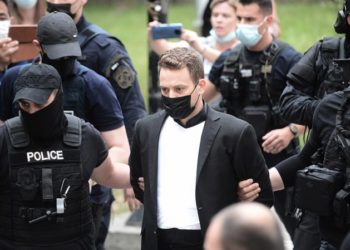 Aktrimi perfekt i pilotit, si inskenoi gjithë ngjarjen për 37 ditë