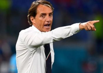 Italia luan për vendin e parë/ Barazimi ose fitorja me Uellsin e mban në krye