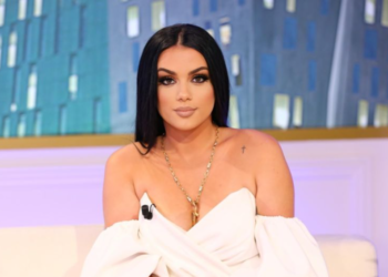 Ish-Missi që kandidoi për deputete: Në Shqipëri, me profesionin tonë s’ble dot as një palë atlete