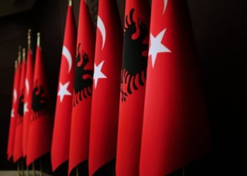 Çfarë fshihet pas influencës turke në Shqipëri (VIDEO)