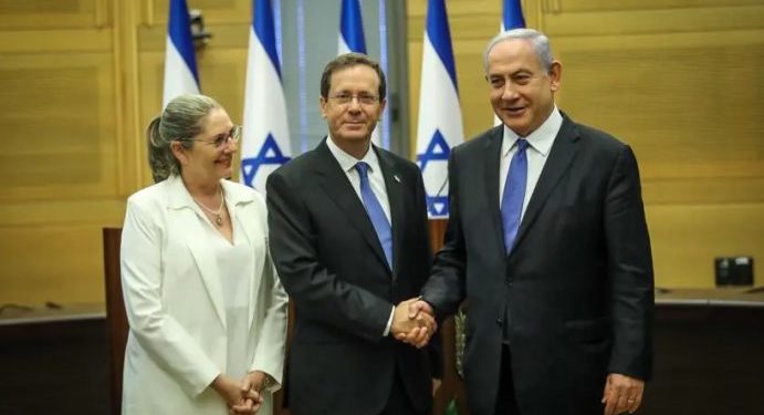 Isaac Herzog fiton zgjedhjet presidenciale në Izrael me rezultatin më të thellë në historinë e vendit