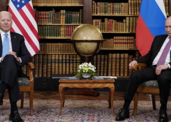 Incident mes gazetarëve dhe forcave të sigurisë në takimin Biden-Putin