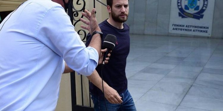 Flet avokati i pilotit grek: Është penduar, dëshiron dënim shembullor